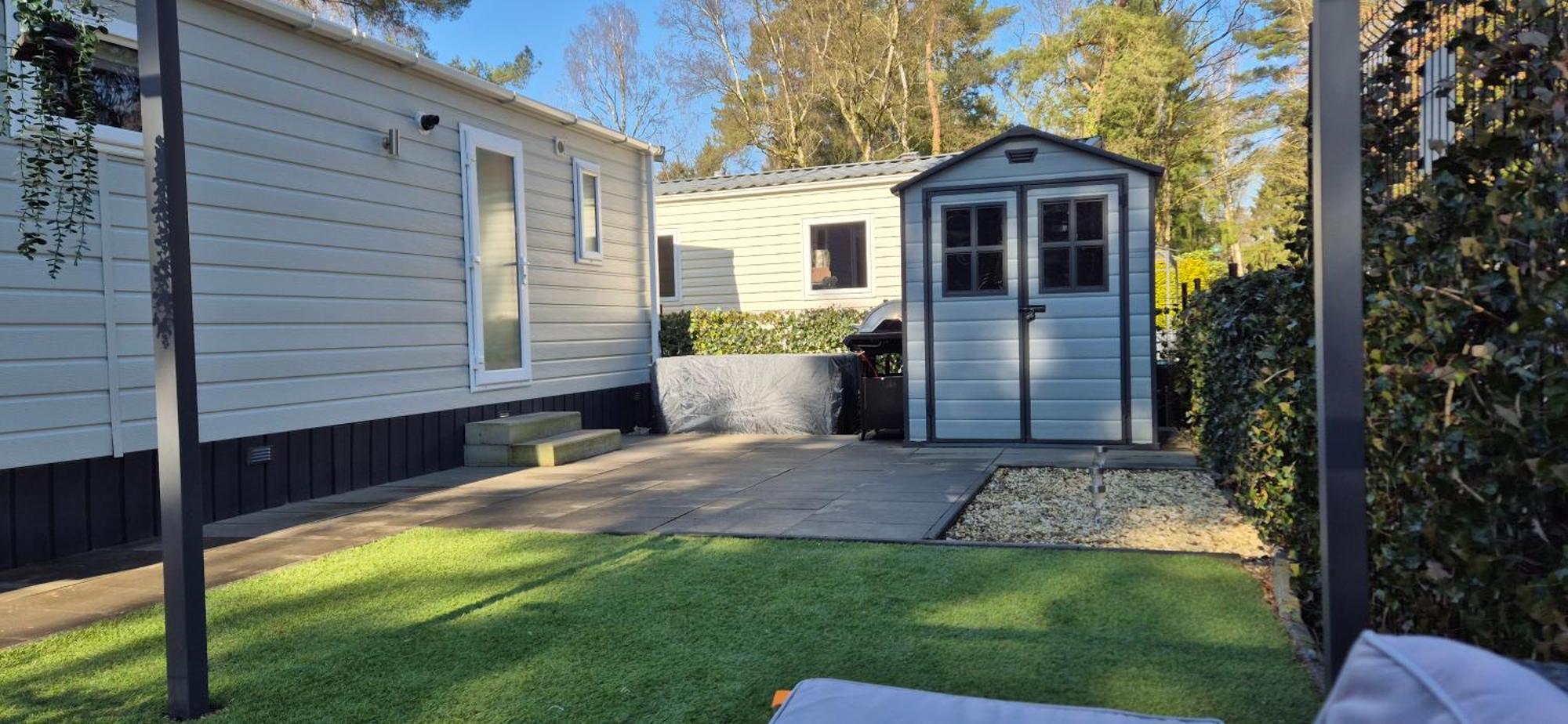 Het Veluwse Boshuisje Knus Chalet Met Omheinde Tuin Op De Veluwe Hoenderloo Extérieur photo